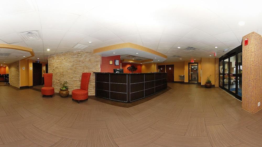 Quality Inn & Suites Greenville Near Downtown Zewnętrze zdjęcie