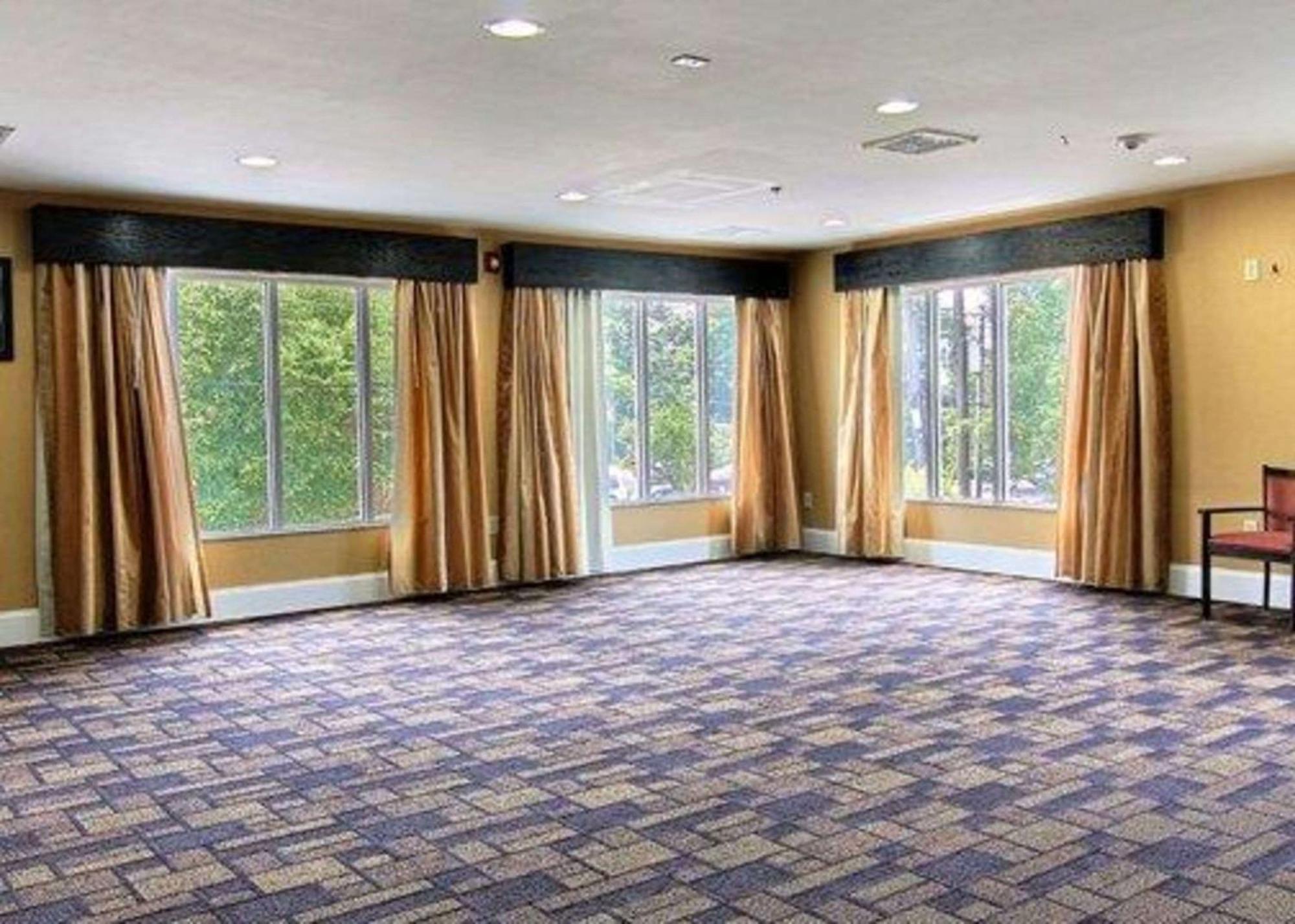 Quality Inn & Suites Greenville Near Downtown Zewnętrze zdjęcie